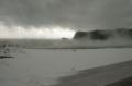雪の白鶴浜(12月26日　気温より海水温が高く水蒸気が発生、砂浜にも雪が積もりました。)